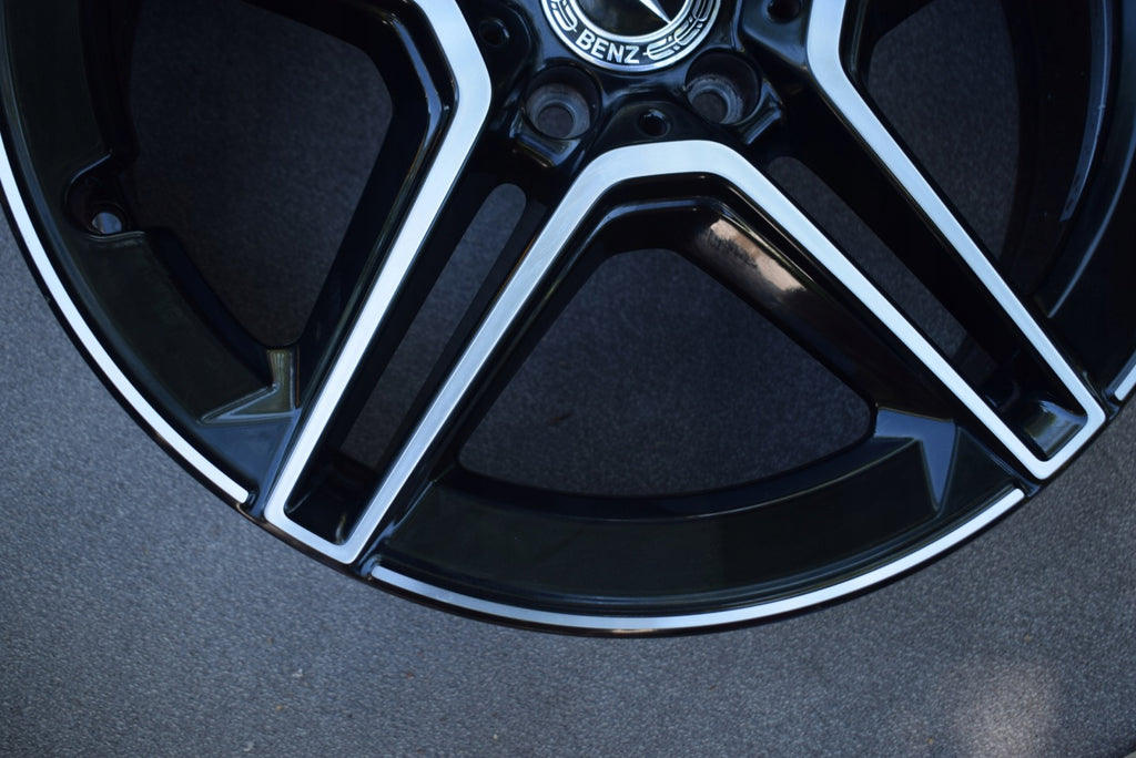 1x Alufelge 19 Zoll 7.5" 5x112 53ET A2474011500 Mercedes-Benz Glb Gla Amg FEL6882929117xo