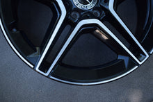 Load image into Gallery viewer, 1x Alufelge 19 Zoll 7.5" 5x112 53ET A2474011500 Mercedes-Benz Glb Gla Amg FEL6882929117xo