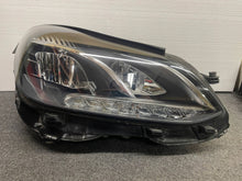 Laden Sie das Bild in den Galerie-Viewer, Frontscheinwerfer Mercedes-Benz W212 A2128205039 LED Rechts Headlight SCH7697737096tt