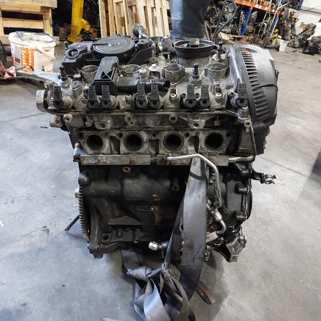 Motor Audi A4 B8 CDN 2.0 TFSI Benzin Engine Unkomplett