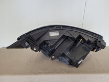 Laden Sie das Bild in den Galerie-Viewer, Frontscheinwerfer Renault Master I 260607867R Links Scheinwerfer Headlight SCH8384273559gx