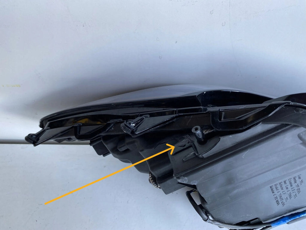 Frontscheinwerfer Toyota Venza Rechts Scheinwerfer Headlight SCH2684672515kp