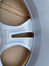 Load image into Gallery viewer, 1x Alufelge 17 Zoll 7.0" 5x108 KBA47282 Ford Focus Rim Wheel FEL4001674275sb
