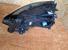 Load image into Gallery viewer, Frontscheinwerfer BMW 2 Active Tourer U06 5A42248-08 LED Rechts Headlight