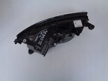 Laden Sie das Bild in den Galerie-Viewer, Frontscheinwerfer Skoda Fabia III 6V1941015F Full LED Links Headlight