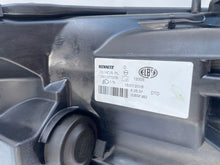 Load image into Gallery viewer, Frontscheinwerfer Dacia Sandero Logan II 260107737R Rechts Headlight SCH4977601335fk