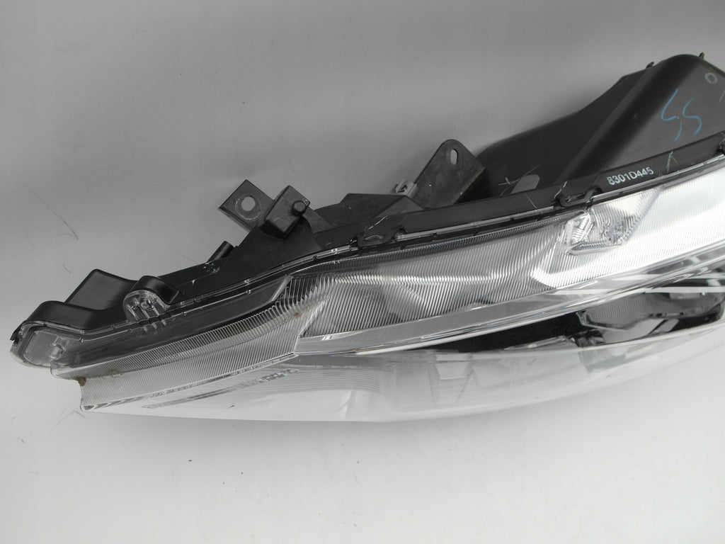 Frontscheinwerfer Mitsubishi Space W Star 8301D445 Ein Stück (Rechts oder Links)