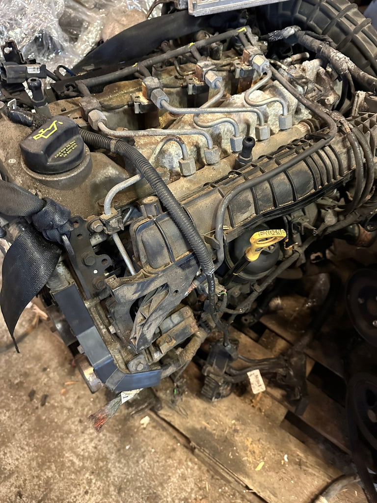 Motor Hyundai I30 D4FC 1.4 CRDI Diesel Engine Unkomplett