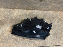 Laden Sie das Bild in den Galerie-Viewer, Frontscheinwerfer BMW X7 G07 5A63F61 Links Scheinwerfer Headlight