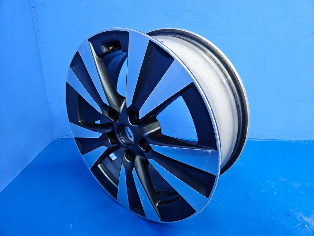 1x Alufelge 17 Zoll 6.5" 5x114.3 45ET Glanz Grau 3NA3A Mg Pulsar Rim Wheel FEL5096704696rh