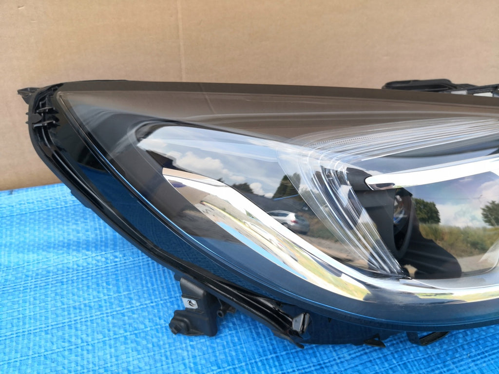 Frontscheinwerfer Opel Astra 662588537 LED Rechts Scheinwerfer Headlight