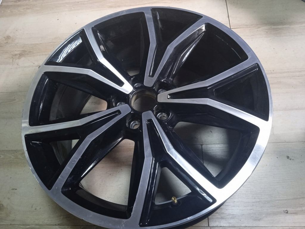 1x Alufelge 18 Zoll 7.0" 5x112 VW T-Roc Rim Wheel FEL2858022670yv