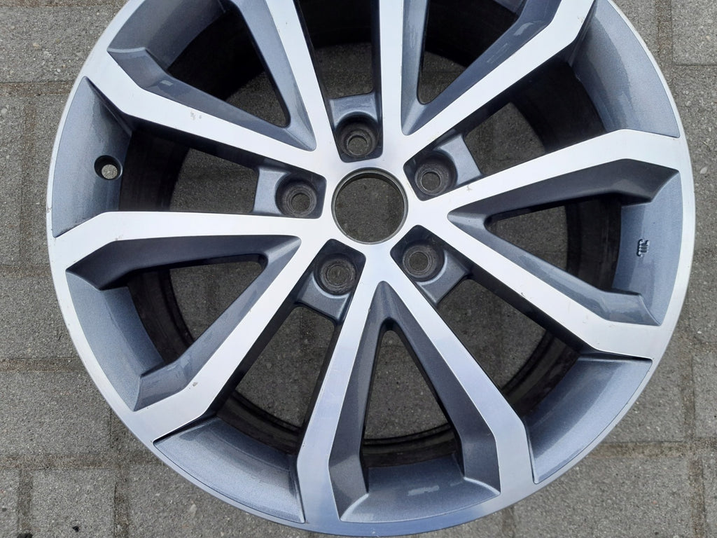 1x Alufelge 17 Zoll 7.0" 5x112 49ET Glanz Grau 5E0601025BC Mg Octavia I FEL7849444106xx