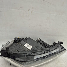 Laden Sie das Bild in den Galerie-Viewer, Frontscheinwerfer VW T-Cross 2GM941036B Rechts Scheinwerfer Headlight SCH4346780373cg