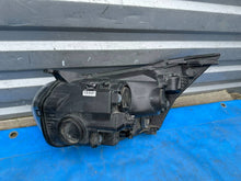 Laden Sie das Bild in den Galerie-Viewer, Frontscheinwerfer Ford Transit GK31-13W029 Rechts Scheinwerfer Headlight SCH7900584145on