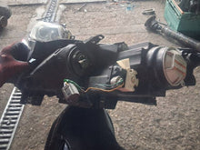 Laden Sie das Bild in den Galerie-Viewer, Frontscheinwerfer Mazda Cx7 E22151030 Rechts Scheinwerfer Headlight SCH9101651524ww