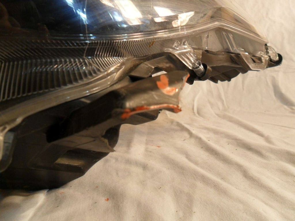 Frontscheinwerfer Toyota Yaris MM118 Links Scheinwerfer Headlight SCH1485282593rn