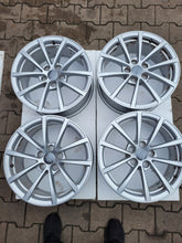 Laden Sie das Bild in den Galerie-Viewer, 4x Alufelge 17 Zoll 7.5" 5x112 4K0601025 Audi Rim Wheel FEL1845093196ye