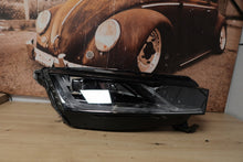 Laden Sie das Bild in den Galerie-Viewer, Frontscheinwerfer Skoda Octavia IV 5E4941016A LED FALSE Scheinwerfer Headlight SCH1169417016vc