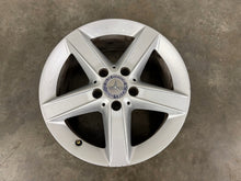 Load image into Gallery viewer, 1x Alufelge 16 Zoll 7.0" 5x112 A1714013302 Mercedes-Benz Rim Wheel FEL4662596743qj