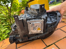 Load image into Gallery viewer, Frontscheinwerfer BMW X3 E83 7162192-05 Xenon Rechts Scheinwerfer Headlight SCH3001905637ze