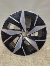 Load image into Gallery viewer, 1x Alufelge 20 Zoll 9.0" 5x112 42ET 11A601025J VW Rim Wheel FEL3980453628cz