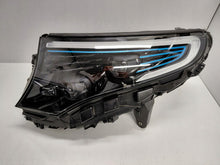 Laden Sie das Bild in den Galerie-Viewer, Frontscheinwerfer Mercedes-Benz Eqc A2939060201 Full LED Rechts oder Links SCH3615384520ki