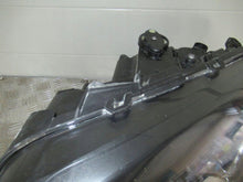 Laden Sie das Bild in den Galerie-Viewer, Frontscheinwerfer VW Amarok 2H3941031 Xenon Links Scheinwerfer Headlight SCH8380426529zp