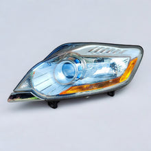 Load image into Gallery viewer, Frontscheinwerfer Ford Kuga 8V41-13D155BE Xenon Links Scheinwerfer Headlight