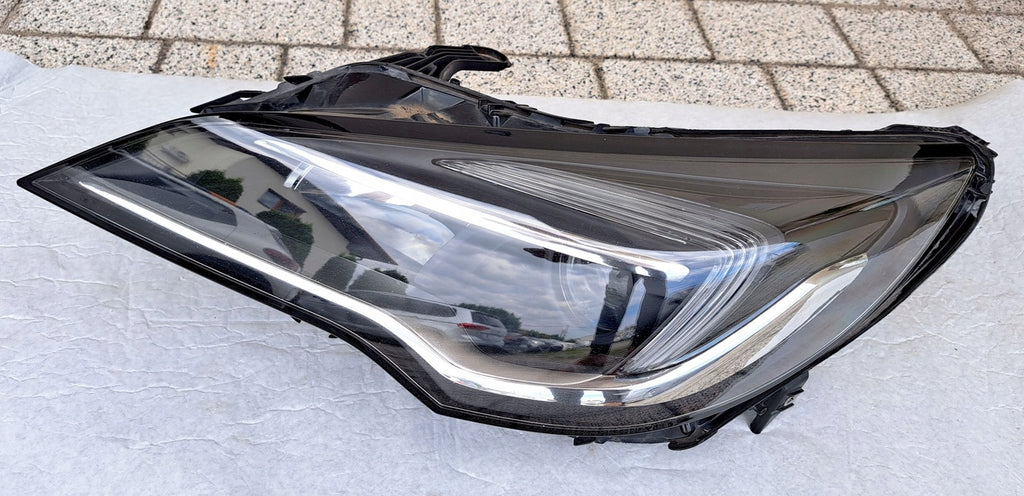 Frontscheinwerfer Opel Astra 39158005 Ein Stück (Rechts oder Links) Headlight SCH7889895842rd