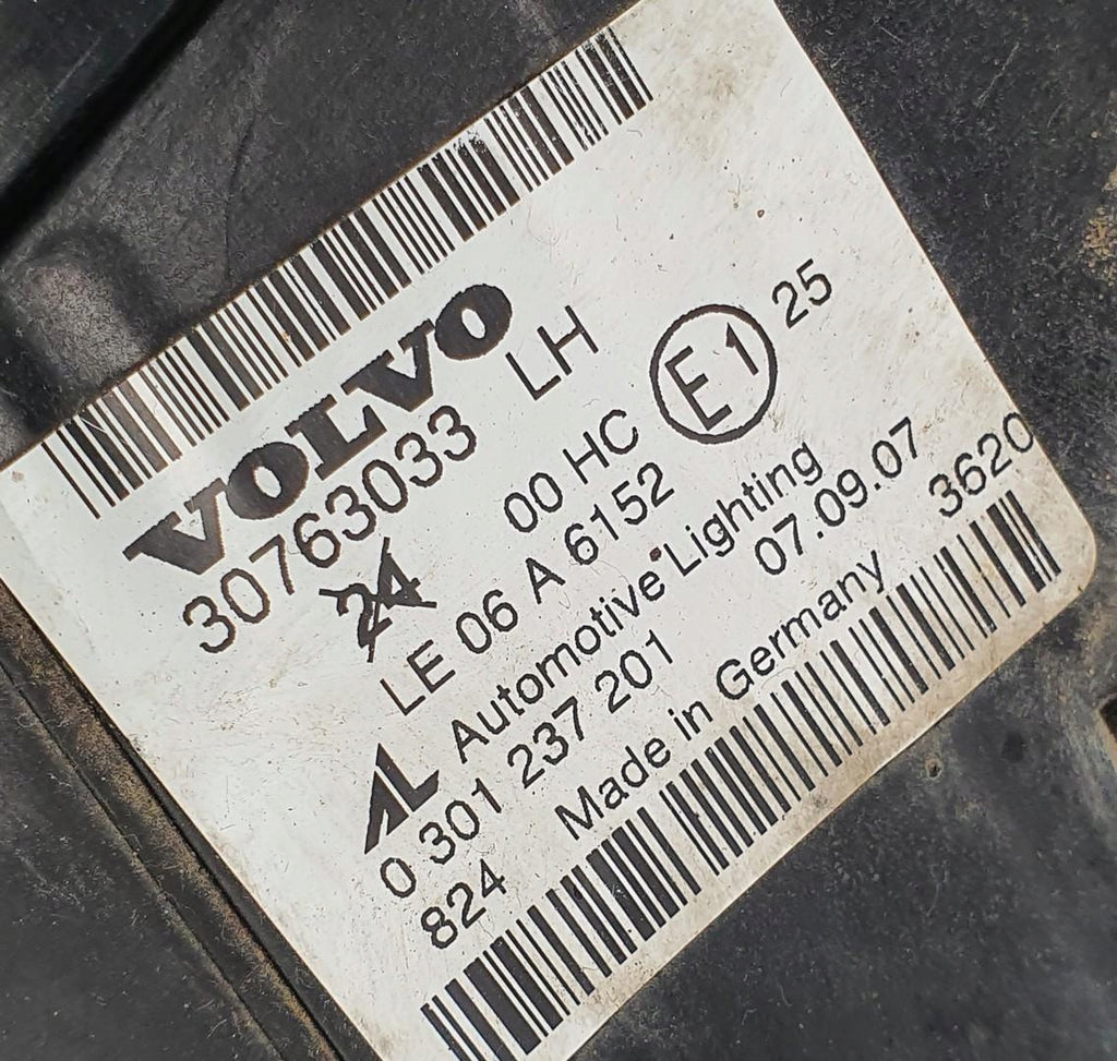 Frontscheinwerfer Volvo V50 30763033 Links Scheinwerfer Headlight SCH3933647360rg