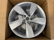 Laden Sie das Bild in den Galerie-Viewer, 1x Alufelge 19 Zoll 8.0" 5x108 J9C5-DA Jaguar E-Pace Rim Wheel FEL4838950162za