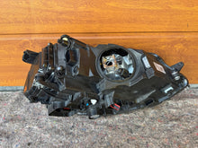 Laden Sie das Bild in den Galerie-Viewer, Frontscheinwerfer VW Golf VII 5G1941753 Xenon Links Scheinwerfer Headlight SCH2074192858nd