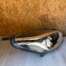 Laden Sie das Bild in den Galerie-Viewer, Frontscheinwerfer Ford Fiesta H1BB-13W029-CE LED Ein Satz Scheinwerfer Headlight SCH9337000594eo