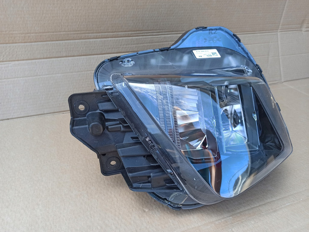 Frontscheinwerfer Hyundai Tucson 92102N7100 Rechts Scheinwerfer Headlight