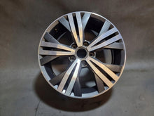 Load image into Gallery viewer, 1x Alufelge 17 Zoll 6.0" 5x112 50ET Glanz Grau 2K5601025P Mg T-Roc Rim Wheel FEL9768557125wh