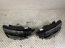 Laden Sie das Bild in den Galerie-Viewer, Frontscheinwerfer Skoda Kamiq 658941015 658941016 Ein Satz Headlight SCH2654681859yy