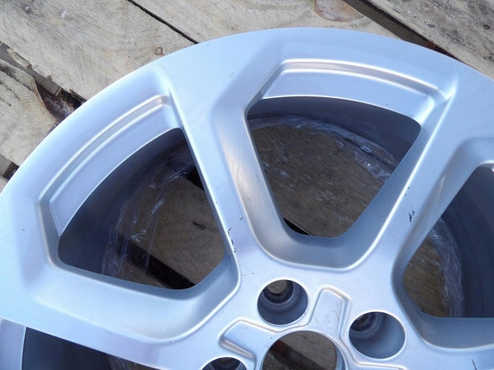 1x Alufelge 17 Zoll 6.5" 5x112 81A601025T Audi Q2 Rim Wheel FEL5593257677ey