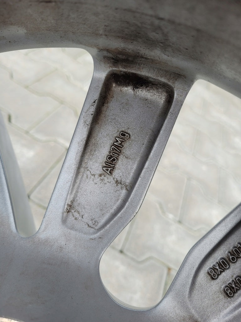 1x Alufelge 17 Zoll 7.5" 5x100 36ET Glanz Graphit 8X0601025 Audi A1 Mg Rim Wheel FEL4939965055uw