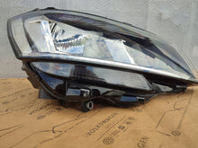 Load image into Gallery viewer, Frontscheinwerfer VW Multivan Transporter 7L1941006B Rechts Headlight SCH3848028114ug