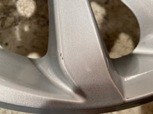 Laden Sie das Bild in den Galerie-Viewer, 1x Alufelge 15 Zoll 4.5" 4x100 Toyota Rim Wheel FEL3917985595oi