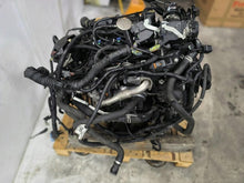 Laden Sie das Bild in den Galerie-Viewer, Motor Ford Focus 1.5 TDCI 120PS 88kW 170TKm Diesel Engine Komplett MOT7210303113mu