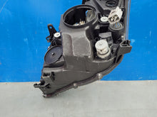 Laden Sie das Bild in den Galerie-Viewer, Frontscheinwerfer Toyota Avensis 05-25R Xenon Rechts Scheinwerfer Headlight