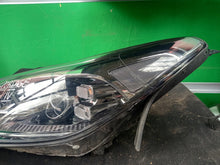 Laden Sie das Bild in den Galerie-Viewer, Frontscheinwerfer Kia Sportage IV 92102F1500 LED Rechts Scheinwerfer Headlight