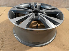 Laden Sie das Bild in den Galerie-Viewer, 1x Alufelge 18 Zoll 7.5&quot; 5x112 44ET A2054012802 Mercedes-Benz W205 Rim Wheel