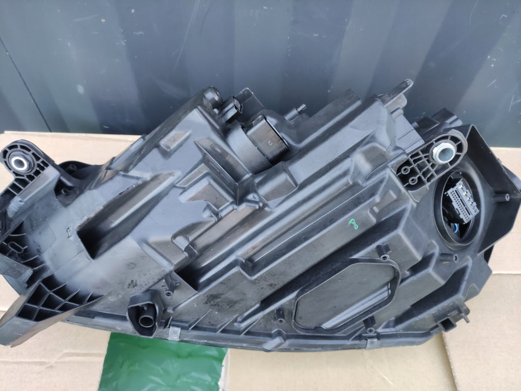 Frontscheinwerfer Skoda Octavia IV 5E4941016B LED Rechts Scheinwerfer Headlight SCH9084943523mu