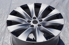 Laden Sie das Bild in den Galerie-Viewer, 1x Alufelge 20 Zoll 10.0" 5x120 35ET Silber 1027225-00-B Tesla Model X Rim Wheel FEL7312587332zp