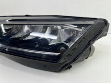 Laden Sie das Bild in den Galerie-Viewer, Frontscheinwerfer Skoda Octavia IV 5E4941015 Links Scheinwerfer Headlight SCH7620497534kp
