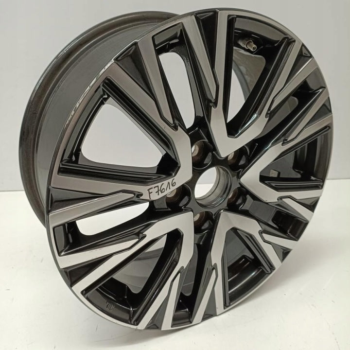 1x Alufelge 17 Zoll 7.0" 5x114.3 50ET PW4570D007 Toyota Yaris Cross Rim Wheel FEL2046393712rr