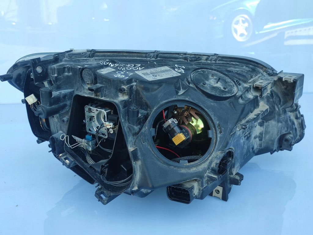 Frontscheinwerfer BMW F01 F02 F04 7182137 Xenon Ein Stück (Rechts oder Links) SCH5541714747ox